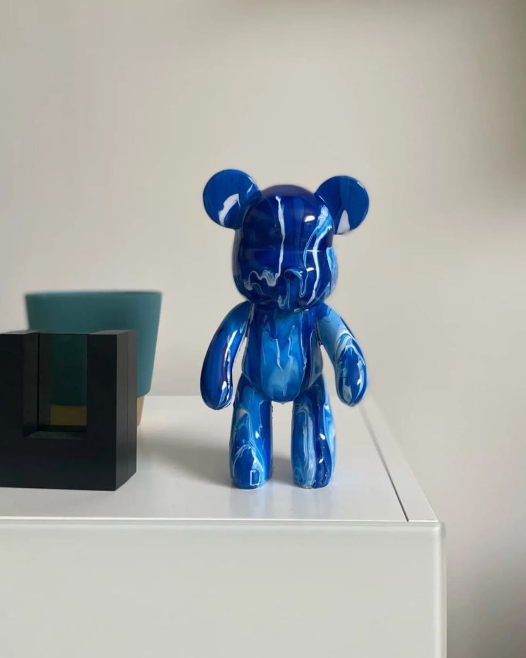 Bear pouring workshop 3
